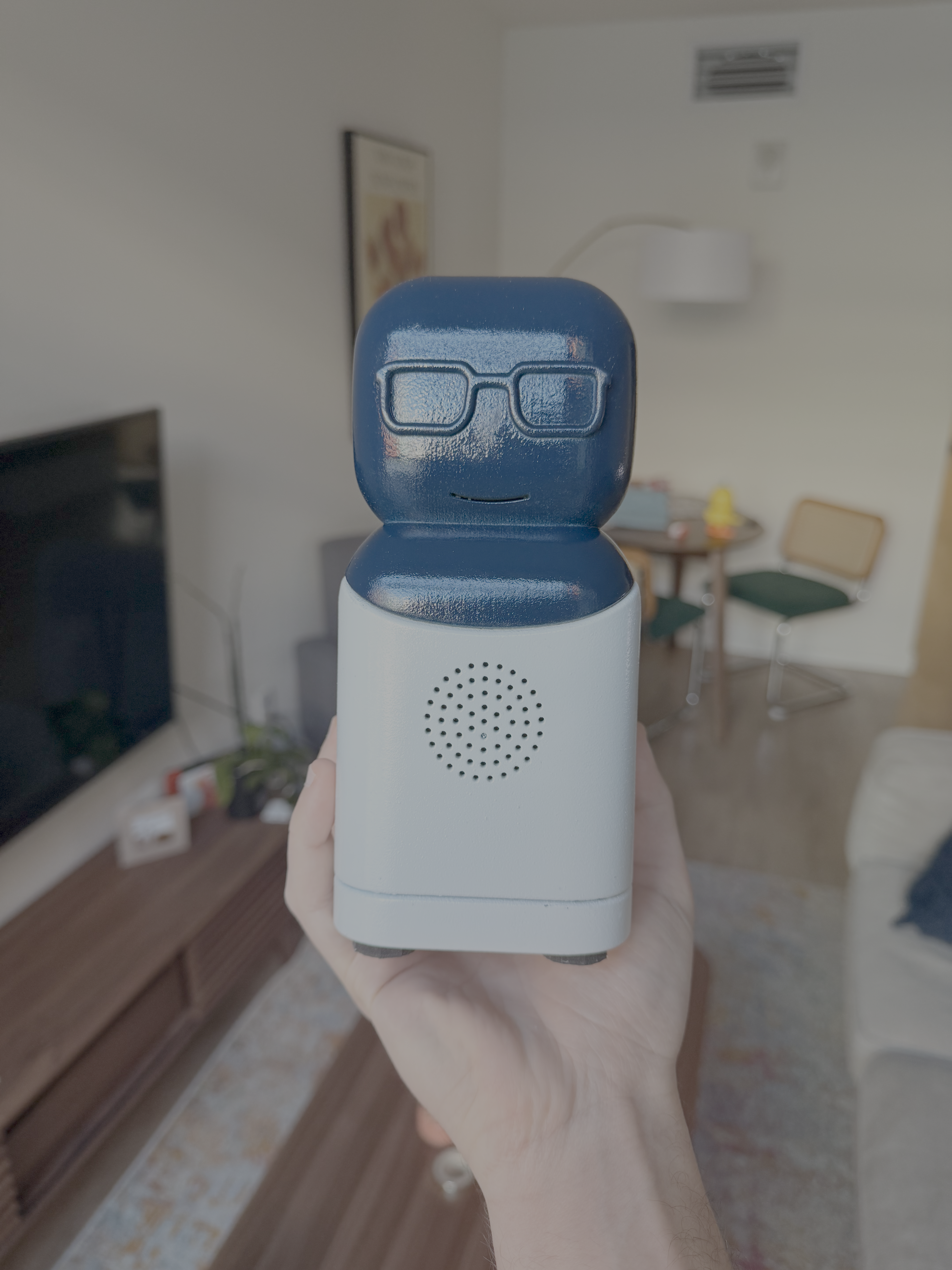 Painted First Prototype of Bavard Device